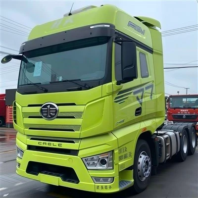 Begagnad FAW J7 traktor
